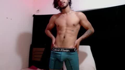 maxximus_10 online show from December 2024 05:47:01 AM