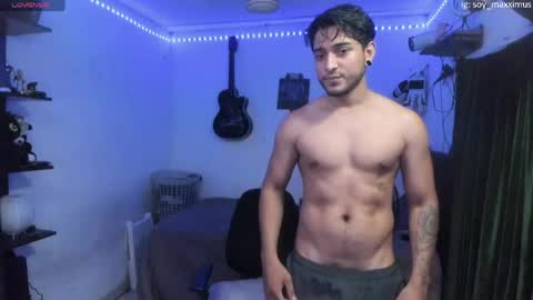 maxximus_10 online show from April 2026 05:44:02 AM