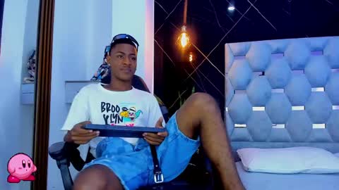 bunny black   online show from February 2025 11:58:02 PM