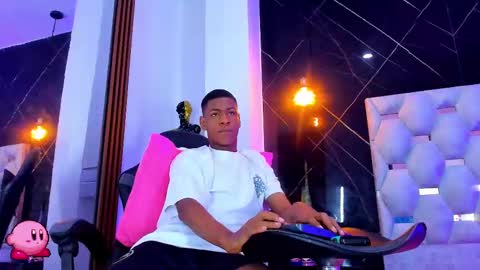 bunny black   online show from February 2025 12:32:01 AM