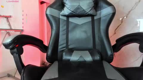 bunny black   online show from March 2025 07:17:01 PM