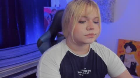 Maxine Minx online show from January 2025 10:38:02 AM