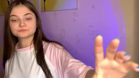 may online show from October 2025 04:40:02 PM