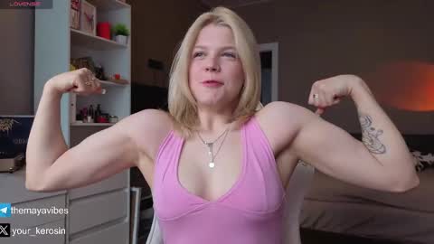 Snapshot of maya_blonde18 chatting on May 2026 03:34:01 AM Maya online show from May 2026 03:34:01 AM