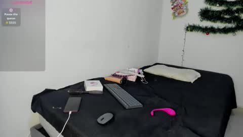 Maya online show from December 2025 06:53:02 AM