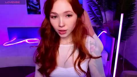 Maya online show from October 2025 02:01:02 AM