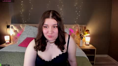 Snapshot of maya_raay chatting on April 2026 01:16:02 AM Maya online show from April 2026 01:16:02 AM