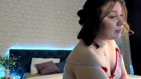 Snapshot of maya_raay chatting on April 2026 01:08:01 AM Maya online show from April 2026 01:08:01 AM