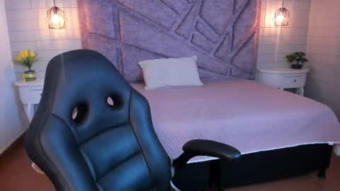 Maya online show from July 2026 05:33:02 AM
