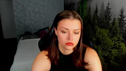 Snapshot of mayaamimi chatting on July 2026 01:33:01 AM Mimi online show from July 2026 01:33:01 AM