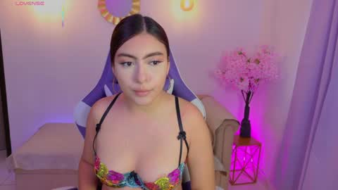 Snapshot of mayavexx chatting on May 2026 02:55:02 PM Maya Vexx online show from May 2026 02:55:02 PM