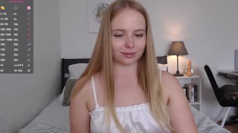 Snapshot of maybebabyx chatting on July 2026 05:45:01 AM maybebabyx online show from July 2026 05:45:01 AM