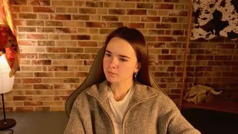 maybloom_ online show from November 2025 09:20:01 AM