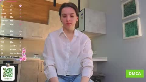 My name Casey  online show from October 2025 04:33:01 AM