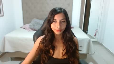 MAYA online show from November 2025 07:05:02 PM