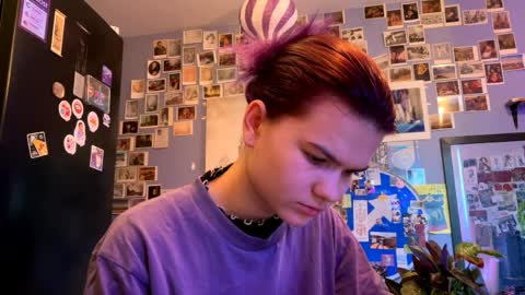 Rose online show from April 2026 04:13:02 AM