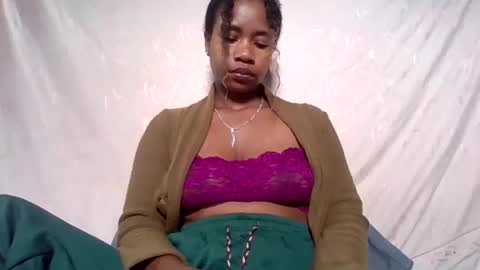 mayrah online show from March 2026 06:08:02 AM