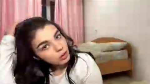 Adel online show from December 2025 02:23:02 PM