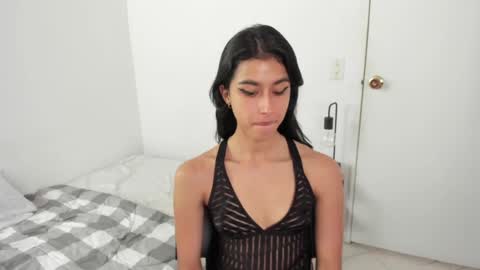 mazikeen_18 online show from April 2026 02:06:01 PM