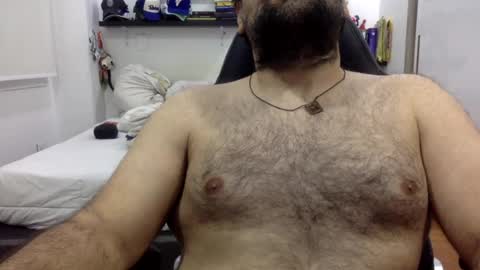 Snapshot of mbotve chatting on July 2026 12:13:01 AM VzlaMan online show from July 2026 12:13:01 AM