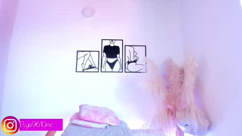 Ellie online show from April 2026 03:06:01 PM