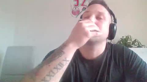 Snapshot of mcfly7777 chatting on February 2026 05:27:02 PM McFly online show from February 2026 05:27:02 PM