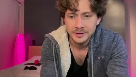 Snapshot of mcklister69 chatting on February 2026 05:45:01 AM mcklister online show from February 2026 05:45:01 AM