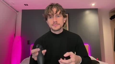 Snapshot of mcklister69 chatting on February 2026 12:03:01 PM mcklister online show from February 2026 12:03:01 PM