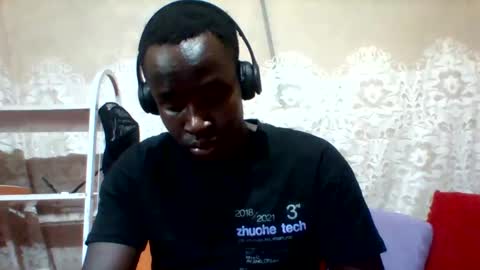 Snapshot of mclntz_bbc chatting on February 2025 08:39:01 AM mclntz_bbc online show from February 2025 08:39:01 AM