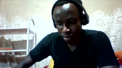 Snapshot of mclntz_bbc chatting on February 2025 09:09:01 PM mclntz_bbc online show from February 2025 09:09:01 PM