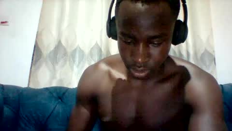 Snapshot of mclntz_bbc chatting on October 2025 09:15:02 PM mclntz_bbc online show from October 2025 09:15:02 PM
