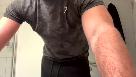 mcr8080 online show from December 2024 12:04:01 PM