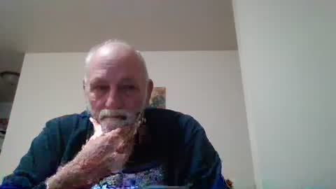 mdane99 online show from December 2024 03:17:02 AM