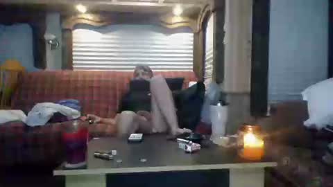 Snapshot of me_him_us_them chatting on November 2025 07:41:01 AM me_him_us_them online show from November 2025 07:41:01 AM