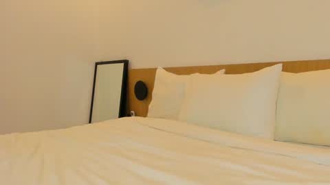 Snapshot of me_lina_ chatting on December 2024 08:30:02 AM Alice online show from December 2024 08:30:02 AM