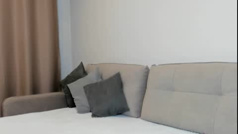 Snapshot of me_lina_ chatting on October 2025 01:09:02 PM Alice online show from October 2025 01:09:02 PM