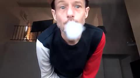 Jizzy online show from February 2026 07:11:01 PM