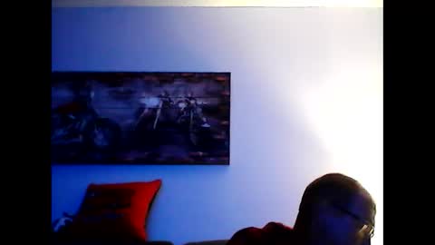 me at home online show from September 2025 10:16:02 AM