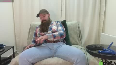 Snapshot of meaty_roll chatting on December 2024 03:32:01 AM Meaty Roll online show from December 2024 03:32:01 AM