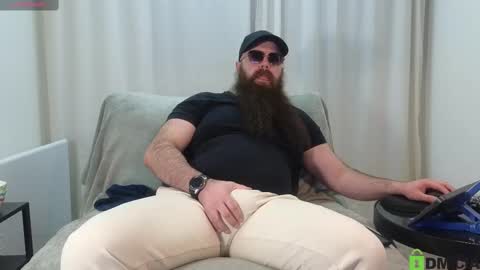 Snapshot of meaty_roll chatting on February 2025 04:22:01 PM Meaty Roll online show from February 2025 04:22:01 PM