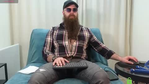Snapshot of meaty_roll chatting on February 2025 09:13:02 AM Meaty Roll online show from February 2025 09:13:02 AM