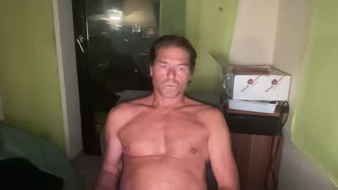 Snapshot of medeinoe chatting on September 2025 07:04:01 PM medeinoe online show from September 2025 07:04:01 PM
