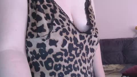 Oltereodora-lima online show from March 2026 06:39:02 AM