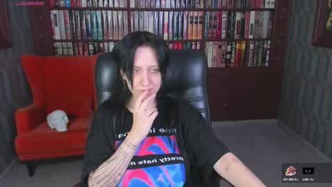 Snapshot of medusagorgona_ chatting on September 2025 01:04:01 PM Medusa online show from September 2025 01:04:01 PM