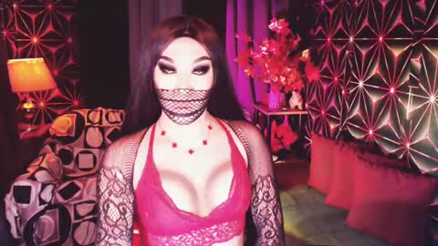 THE QUEEN ALPHA   Queen Medusa Prey online show from March 2025 02:53:02 PM