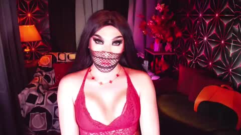 THE QUEEN ALPHA   Queen Medusa Prey online show from March 2025 07:47:02 PM