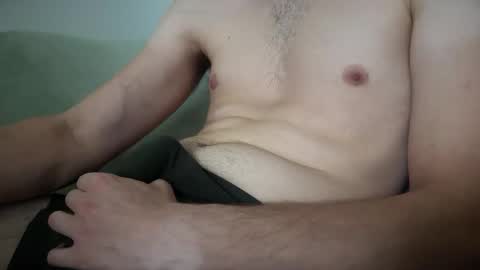 Snapshot of meeliskk95 chatting on September 2025 09:22:01 AM meeliskk95 online show from September 2025 09:22:01 AM