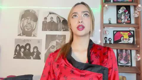 Emily online show from November 2025 09:06:02 PM