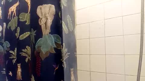 Snapshot of meetings_avalable chatting on September 2025 02:04:02 AM Jack Jack online show from September 2025 02:04:02 AM