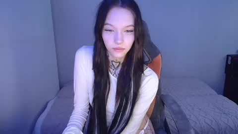 mefwhOre online show from January 2025 10:49:02 AM